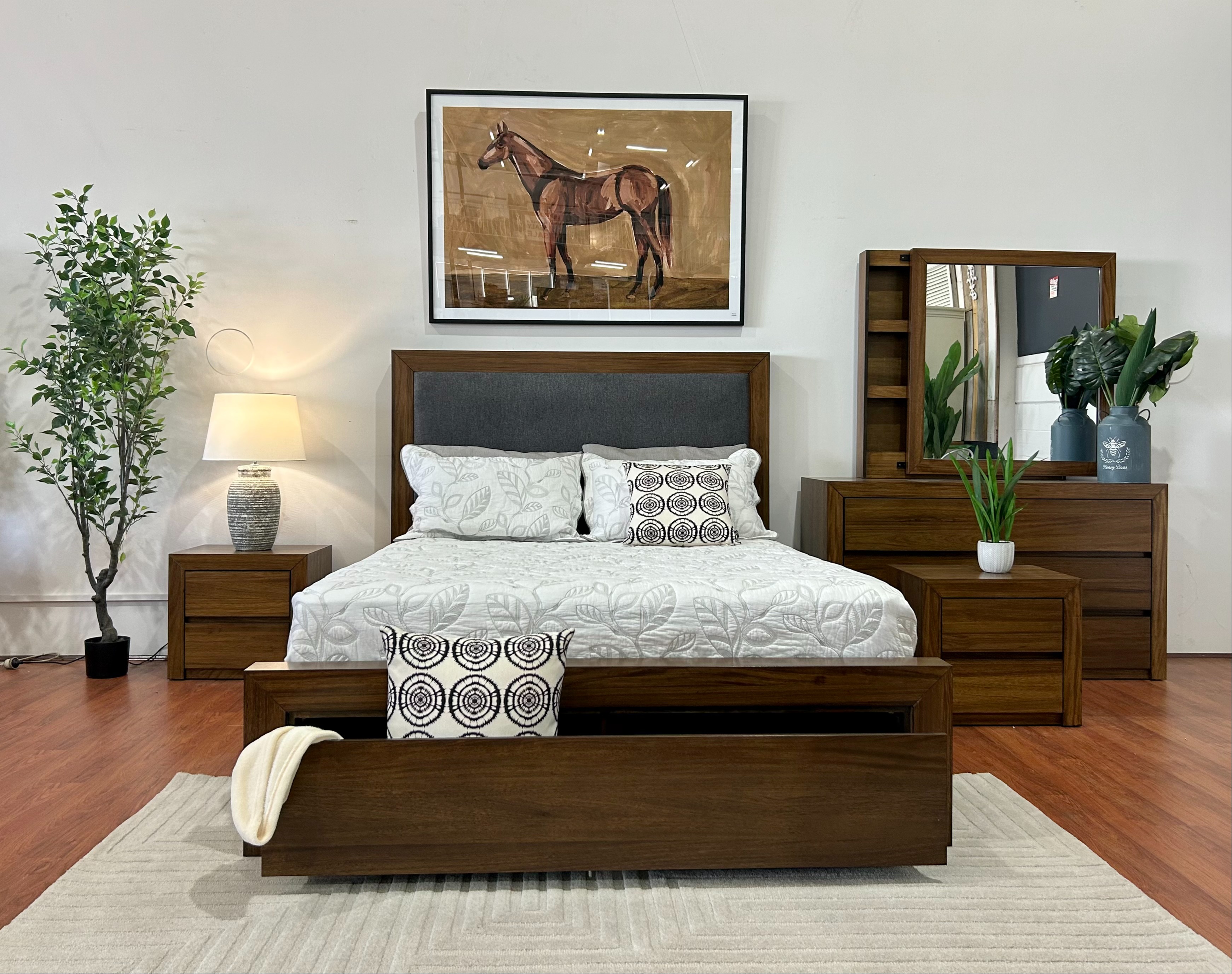 Lisbon 4-Piece Queen Bedroom Suite - Pebble